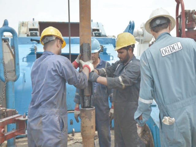 Govt awards 11 oil, gas exploration blocks