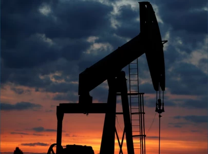 oil prices increase in asian trade set for third weekly gain