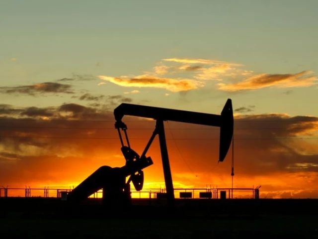 the finance ministry has raised concerns over the financial management of the oil and gas sector photo pexels the finance ministry has raised concerns over the financial management of the oil and gas sector photo pexels