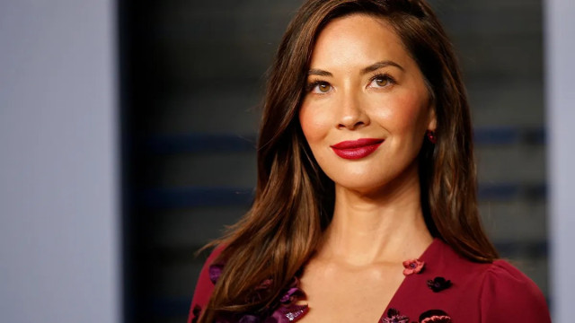 olivia munn reveals undergoing egg retrieval during cancer treatment olivia munn reveals undergoing egg retrieval during cancer treatment