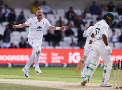 robinson tongue star as pakistan collapse in england opener robinson tongue star as pakistan collapse in england opener