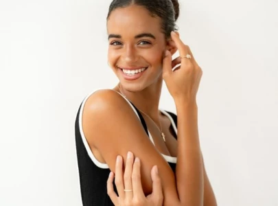 hakeem moulton wants to connect with crush olivia lewis on bachelor in paradise season 10 hakeem moulton wants to connect with crush olivia lewis on bachelor in paradise season 10