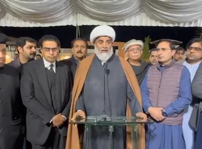 ttap to hold sit in outside parliament until meeting with imran allowed after vision loss revelation