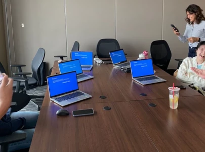 top 10 microsoft outage memes