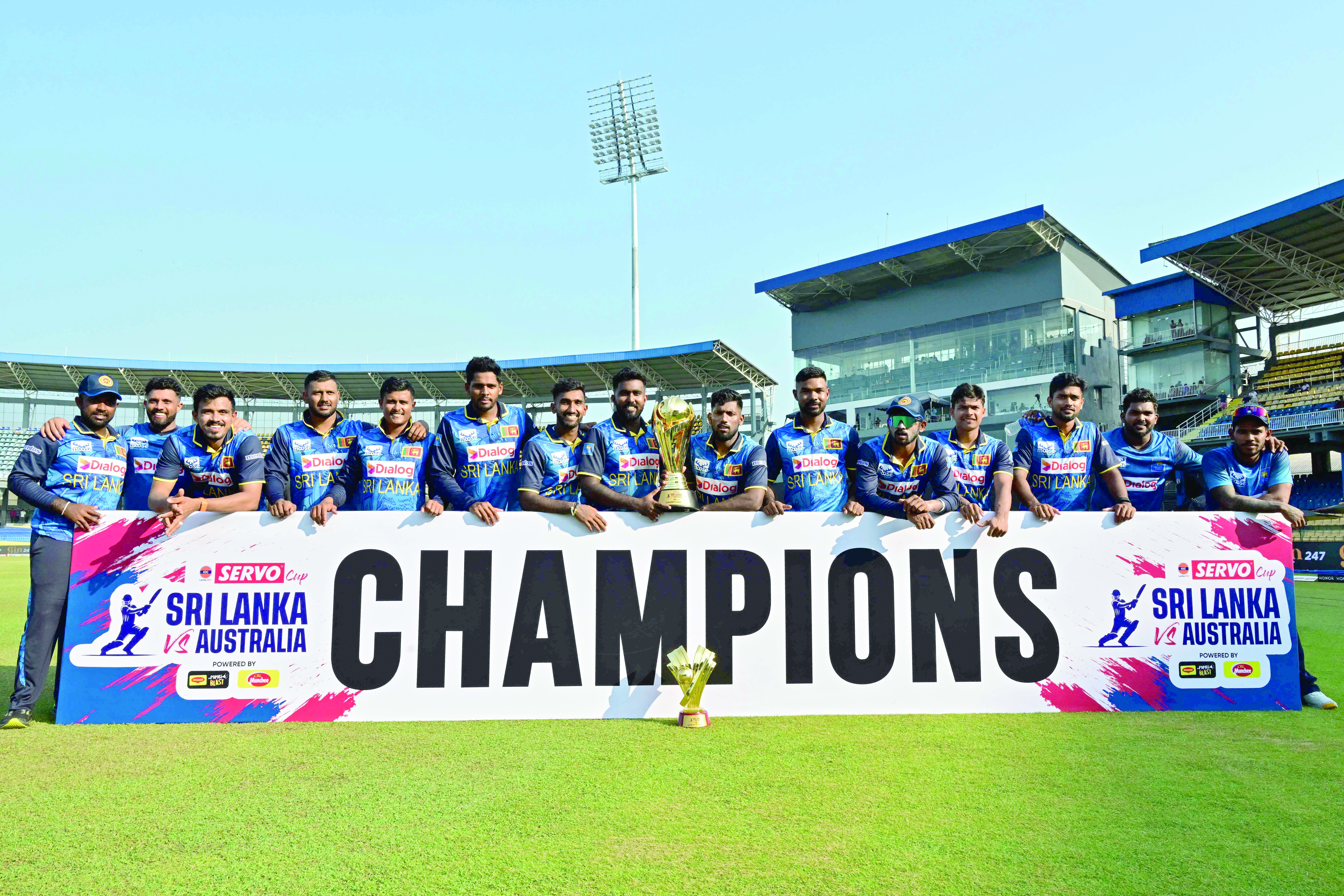 the victorious sri lanka odi team poses for a group photo after outplaying australia 2 0 in colombo on friday photo afp