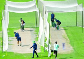 south africa s players attend a practice session on the eve of the crucial icc champions trophy match against england at national stadium in karachi on friday photo afp