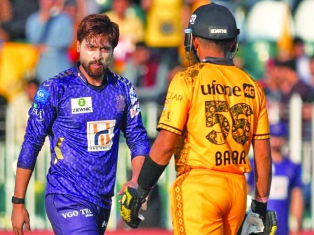 quetta gladiators fast bowler mohammad amir looks peshawar zalmi skipper babar azam in the eye after dismissing him for a duck in hbl psl clash on saturday photo pcb quetta gladiators fast bowler mohammad amir looks peshawar zalmi skipper babar azam in the eye after dismissing him for a duck in hbl psl clash on saturday photo pcb
