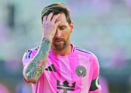 messi exits early with injury in leagues cup win