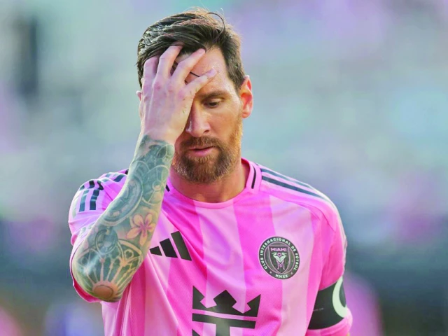 argentina s lionel messi during training photo reuters argentina s lionel messi during training photo reuters