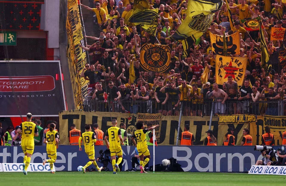 borussia dortmund s karim adeyemi celebrates after scoring their third goal during bundesliga match with leverkusen photo reuters borussia dortmund s karim adeyemi celebrates after scoring their third goal during bundesliga match with leverkusen photo reuters