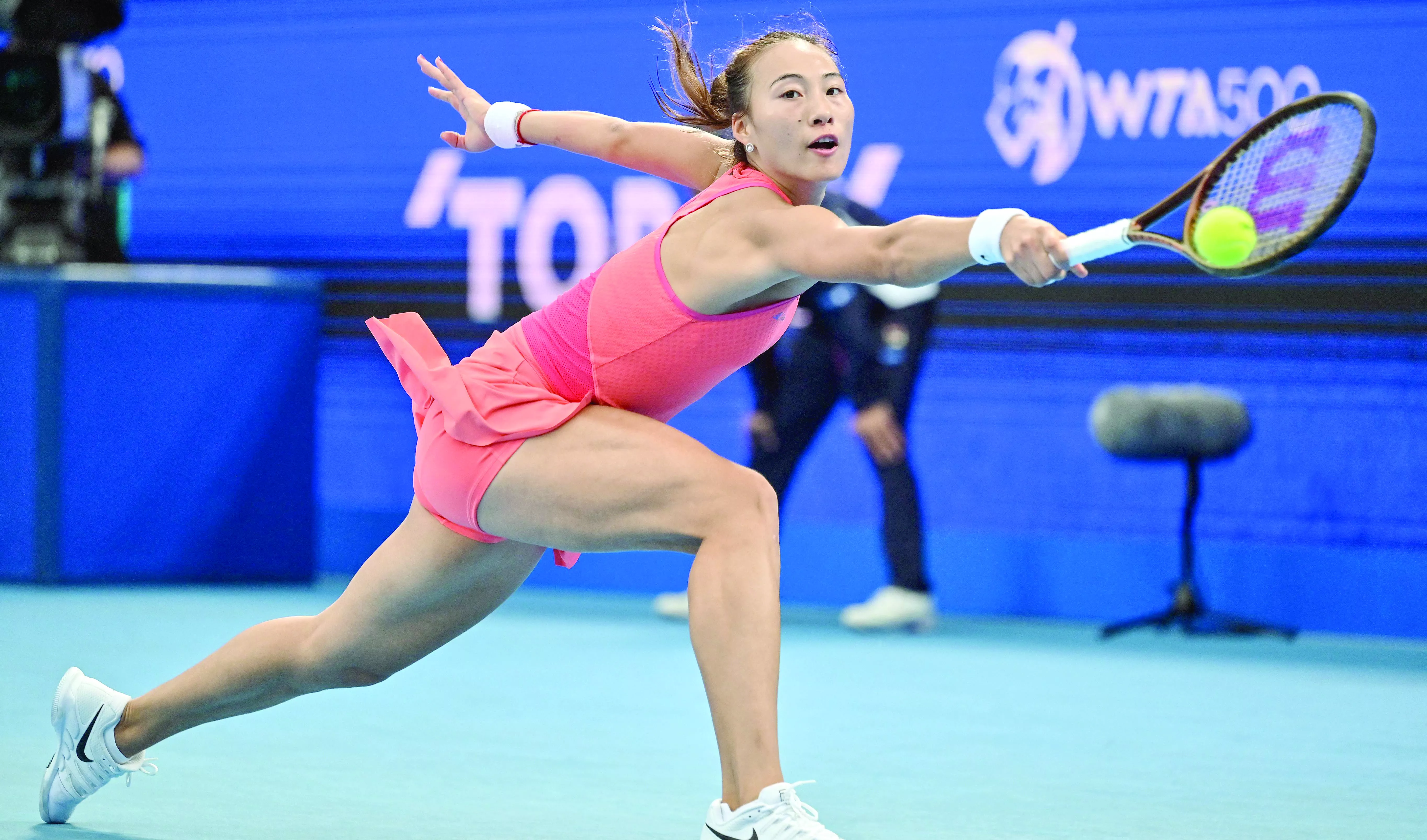 zheng downs shnaider to book tokyo final zheng downs shnaider to book tokyo final