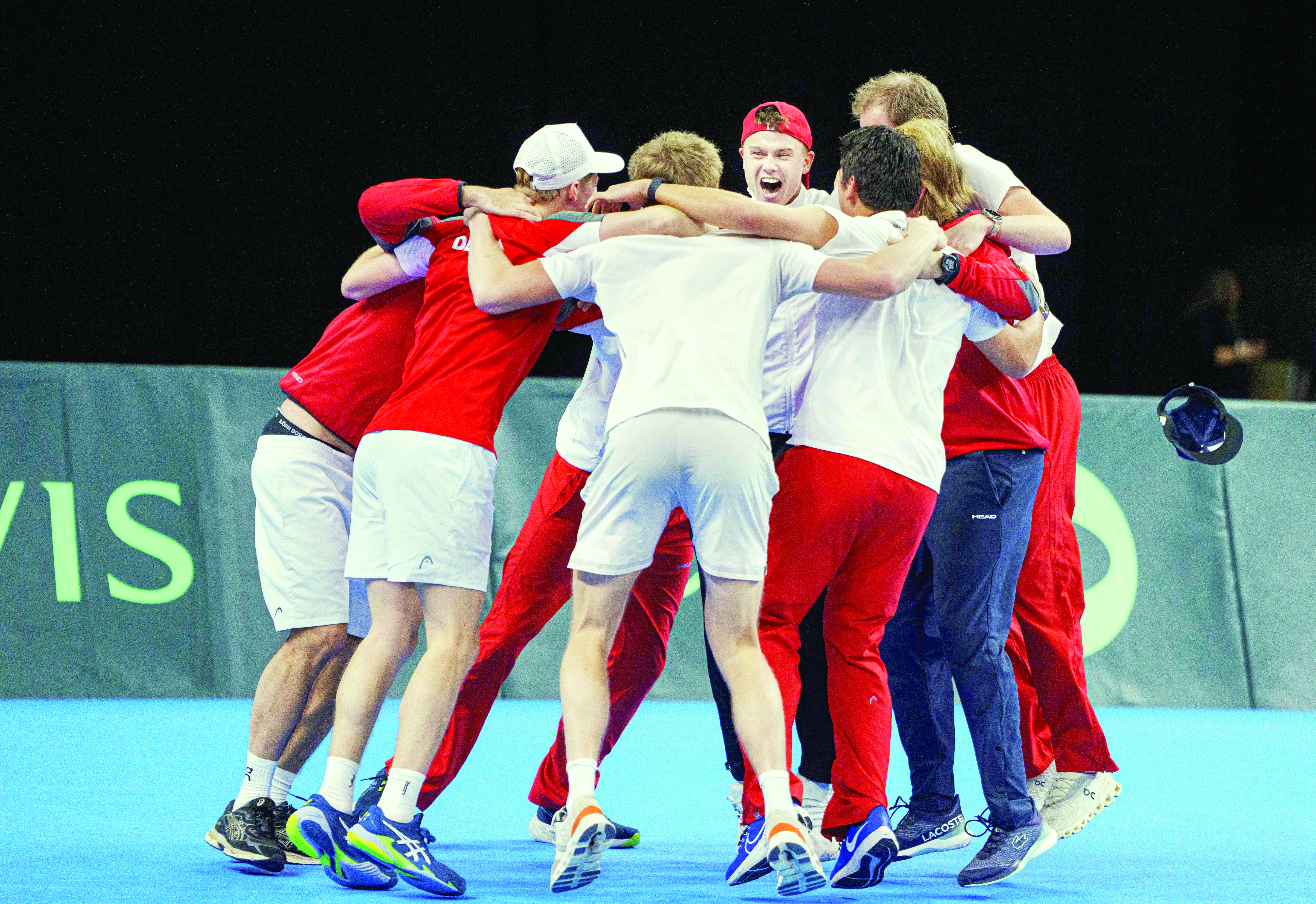 Japan beat Britain in Davis Cup | The Express Tribune