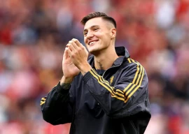 obsessed sesko will star for man utd amorim