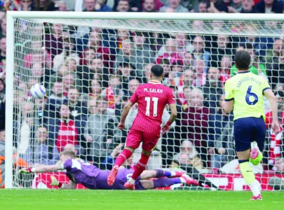 liverpool continue to lead epl liverpool continue to lead epl