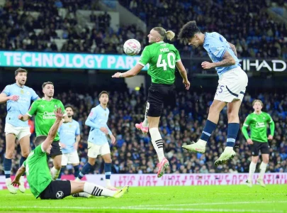 man city survive fa cup scare man city survive fa cup scare