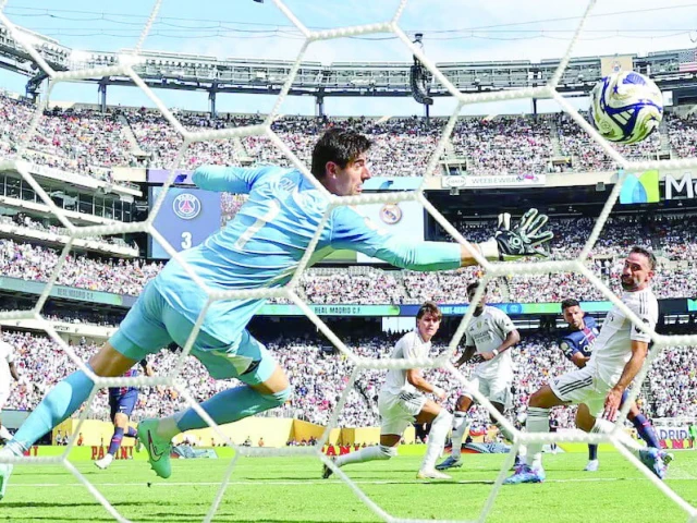 paris st germain s goncalo ramos scores their fourth goal past real madrid s thibaut courtois in the club world cup semifinal photo reuters paris st germain s goncalo ramos scores their fourth goal past real madrid s thibaut courtois in the club world cup semifinal photo reuters