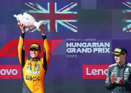 norris holds off piastri for hungarian gp win