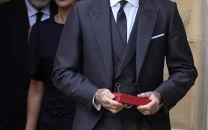 david beckham knighted david beckham knighted