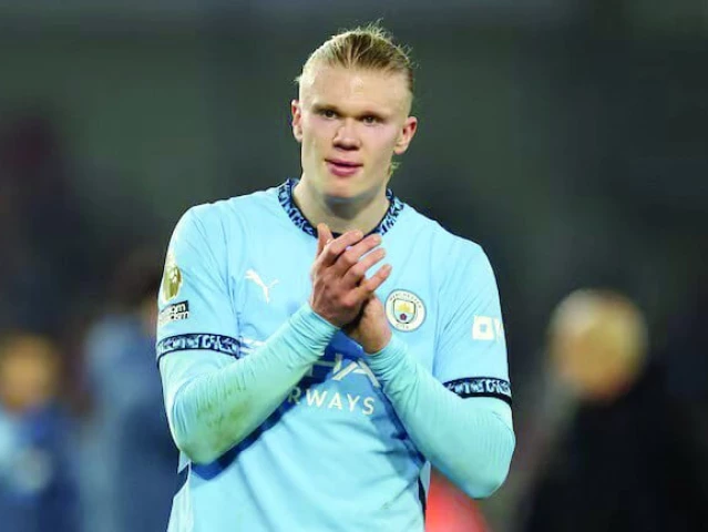 manchester city s erling haaland applauds their fans after the premier league match with brentford on january 14 photo reuters file manchester city s erling haaland applauds their fans after the premier league match with brentford on january 14 photo reuters file