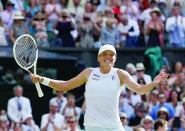 swiatek clinches first wimbledon title swiatek clinches first wimbledon title