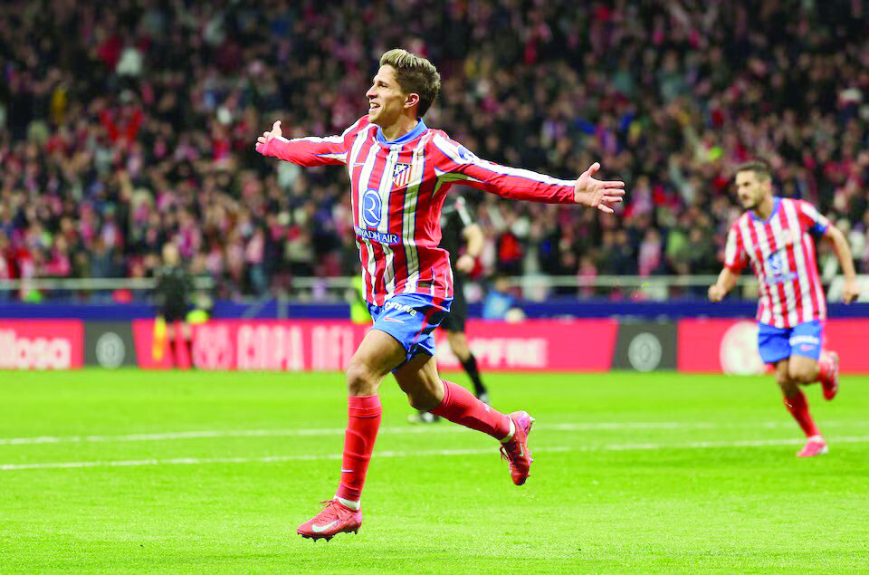 atletico madrid s giuliano simeone celebrates scoring their first goal during the copa del rey quarterfinal with getafe at metropolitano madrid on february 4 photo reuters