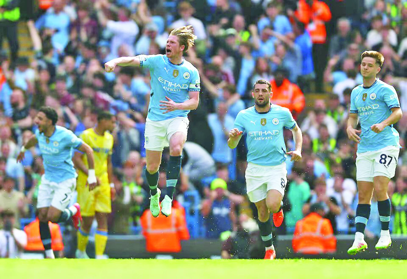 manchester city s kevin de bruyne celebrates scoring their first goal during the premier league match with crystal palace at etihad stadium manchester on april 12 photo reuters manchester city s kevin de bruyne celebrates scoring their first goal during the premier league match with crystal palace at etihad stadium manchester on april 12 photo reuters