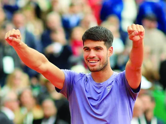 carlos alcaraz celebrates after winning his monte carlo masters final against italy s lorenzo musetti at monte carlo country club roquebrune cap martin france on april 13 photo reuters carlos alcaraz celebrates after winning his monte carlo masters final against italy s lorenzo musetti at monte carlo country club roquebrune cap martin france on april 13 photo reuters