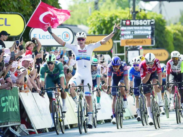soudal quick step s tim merlier celebrates winning the tour de france stage 9 photo reuters soudal quick step s tim merlier celebrates winning the tour de france stage 9 photo reuters