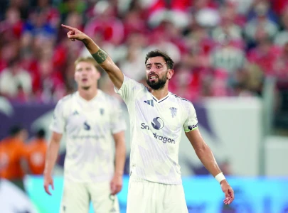 man utd sink west ham in epl us friendly