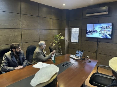 pakistani afghan traders hold talks to resume suspended bilateral trade