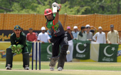 afghanistan go down fighting to pakistan