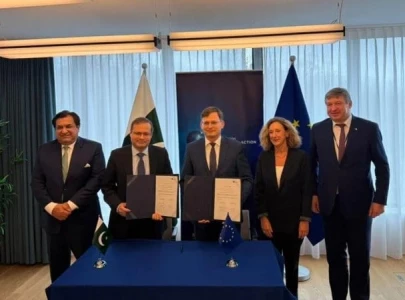 eu pak commission discusses trade