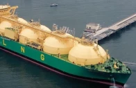 pakistan seeks urgent lng cargo as hormuz tensions disrupt supplies