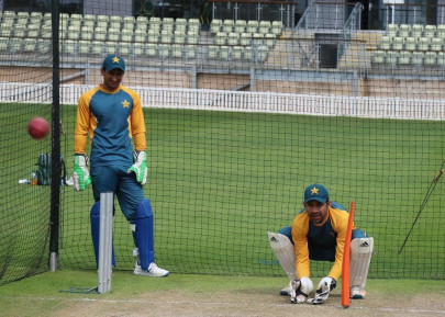 rohail nazir heaps praise on babar azam sarfaraz ahmed