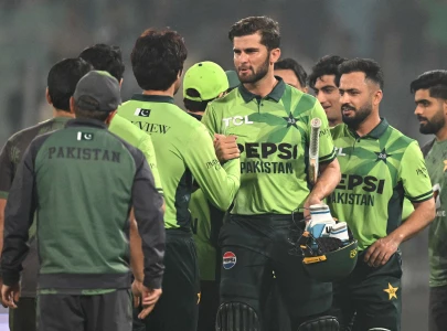pakistan beat south africa by two wickets to mark faisalabad s international return pakistan beat south africa by two wickets to mark faisalabad s international return