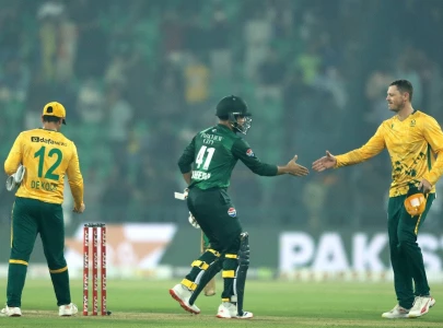 babar azam helps pakistan defeat south africa by four wickets to win t20i series babar azam helps pakistan defeat south africa by four wickets to win t20i series