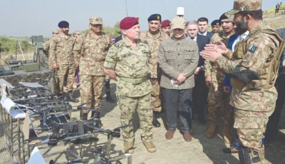king abdullah ii receives a briefing during a visit to the tilla field firing ranges photo app king abdullah ii receives a briefing during a visit to the tilla field firing ranges photo app