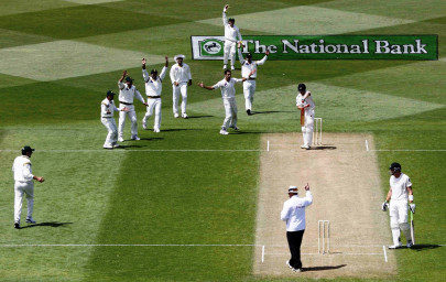 pakistan hold advantage in second test v nz