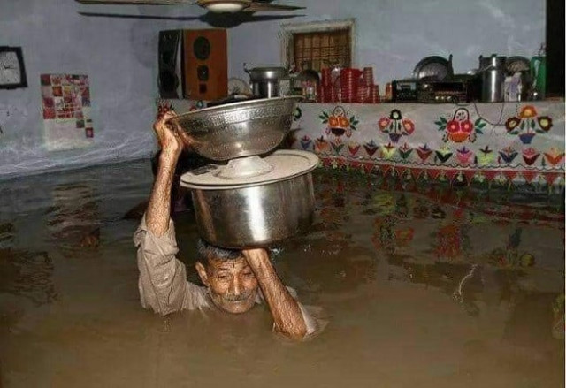 farm sector to take rs500b hit due to rains floods farm sector to take rs500b hit due to rains floods