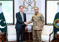 1 chief of defence forces and chief of army staff field marshal asim munir meets french secretary general for defence and national security nicolas roche at general headquarters in rawalpindi on tuesday photo app