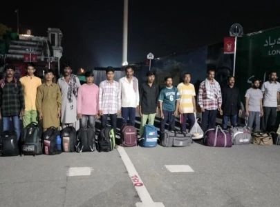 14 pakistanis released from indian prisons return home via wagah border 14 pakistanis released from indian prisons return home via wagah border