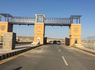 pakistanis return via balochistan borders