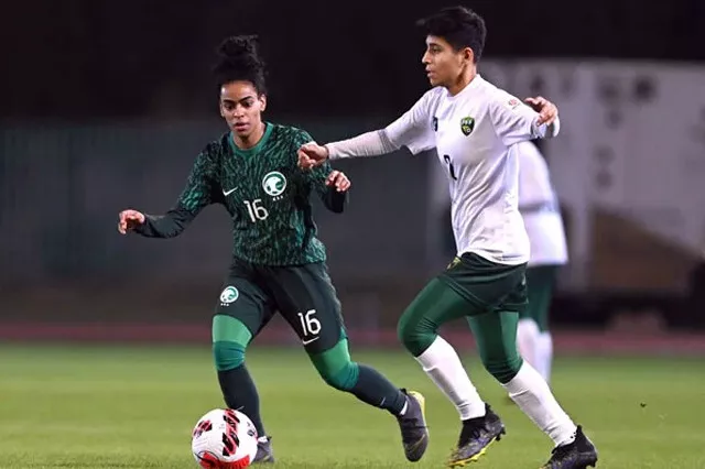 pm felicitates women football team for standing 2nd in four nation cup pm felicitates women football team for standing 2nd in four nation cup