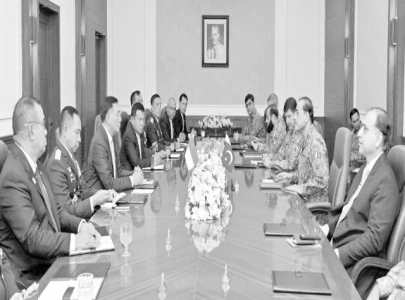 pakistan indonesia discuss defence ties pakistan indonesia discuss defence ties