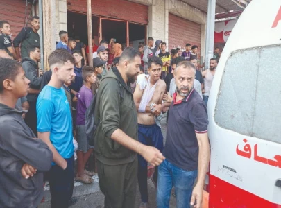 31 dead in israeli gunfire near aid site