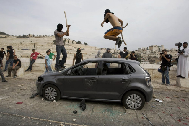 clashes erupt after israeli guard kills palestinian clashes erupt after israeli guard kills palestinian