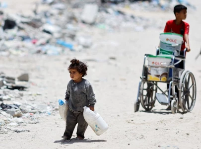 over 60 000 children orphaned in gaza since october 2023 palestinian ministry