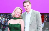 liam neeson makes big move amid pamela anderson romance liam neeson makes big move amid pamela anderson romance