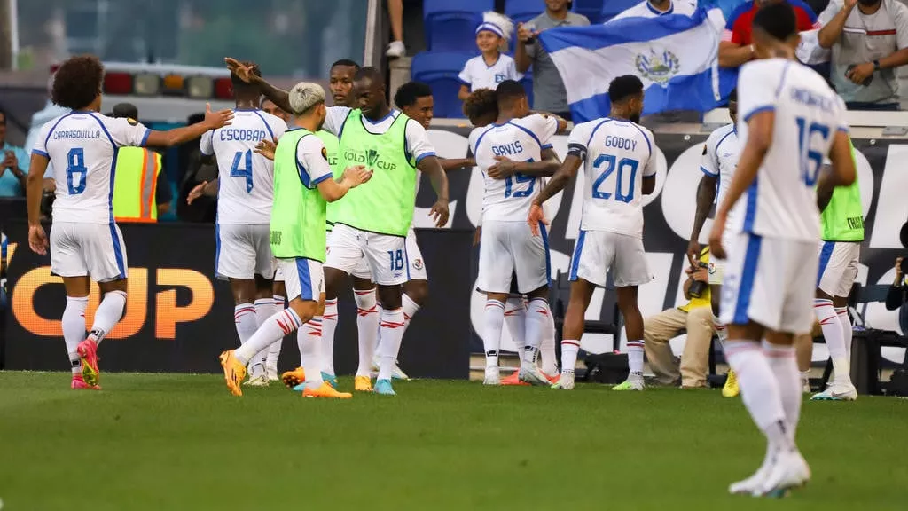 panama into knockout stage panama into knockout stage