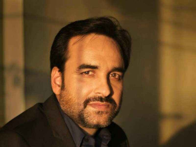can t understand why women keep quiet pankaj tripathi